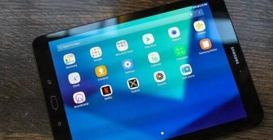 iPhone屏幕变暗快速处理技巧（解决iPhone屏幕变暗问题的有效方法）