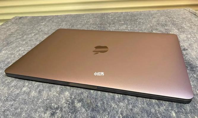 苹果13与苹果13Pro（选择适合自己的苹果手机，了解13和13Pro的区别）