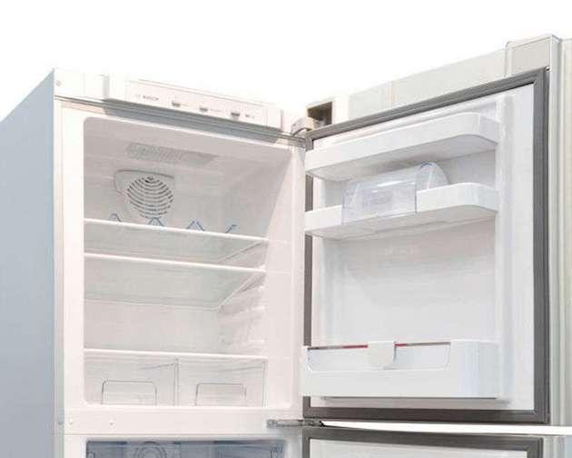 冰箱清洗除异味的指南（教你轻松除掉冰箱异味的实用技巧）