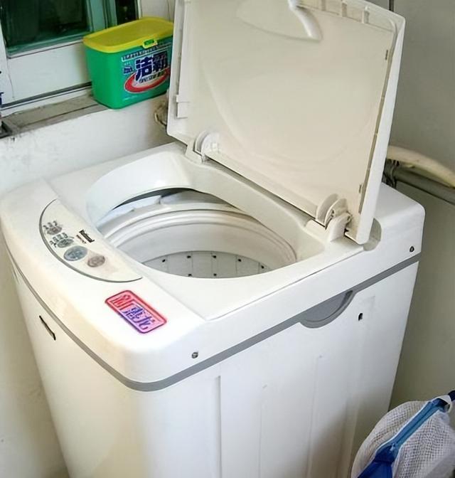 洗衣机无力转不动解决方法（快速修复洗衣机转动问题）