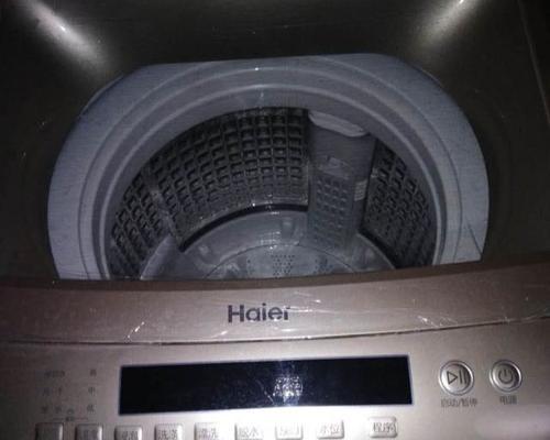 海尔滚筒洗衣机fa故障排除方法（了解故障原因）