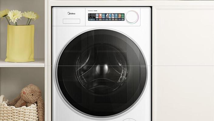 如何正确清洗洗衣机触摸板（简单方法让触摸板焕然一新）