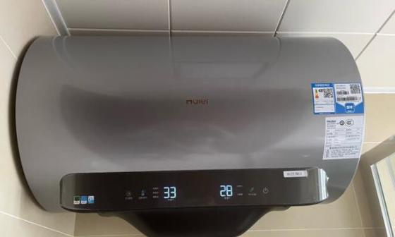 全自动电热水器的清洗方法（简单易行的家庭清洗技巧）