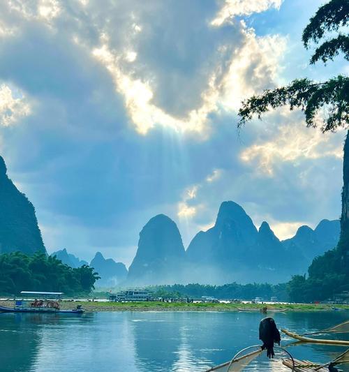 阳朔旅行如何用手机为女朋友拍美照？拍摄技巧分享。