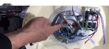热水器拉爆钩拆卸困难怎么办？