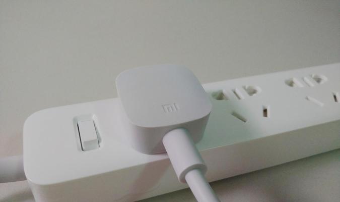 小米手环14充电器功率是多少瓦？充电时长如何？