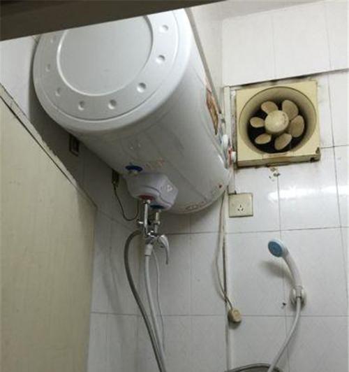 气泡砖挂装热水器的正确方法是什么？安装中有哪些常见问题？