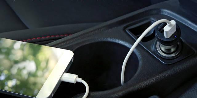小老虎车载充电器使用方法是什么？