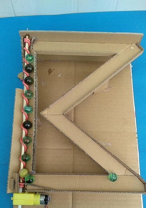 制作衣服的游戏机如何操作？有哪些功能？